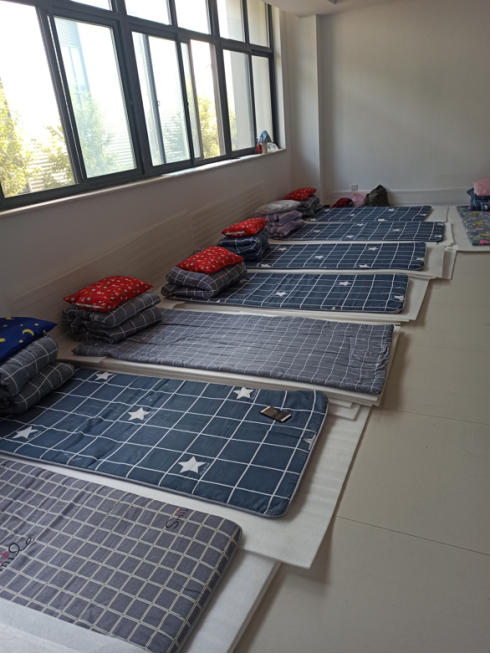 同心戰(zhàn)“疫”，守護月圓——安彩高科打響疫情防控和安全生產(chǎn)“雙線戰(zhàn)疫”